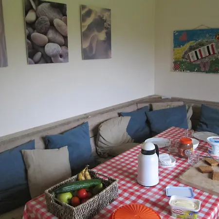 Bungalow In France Near Castle & Hiking Trails, Cleaning Included Holiday home