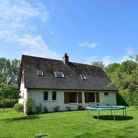 Holiday home Bungalow In France Near Castle & Hiking Trails, Cleaning Included *