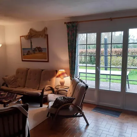 Holiday home Bungalow In France Near Castle & Hiking Trails, Cleaning Included